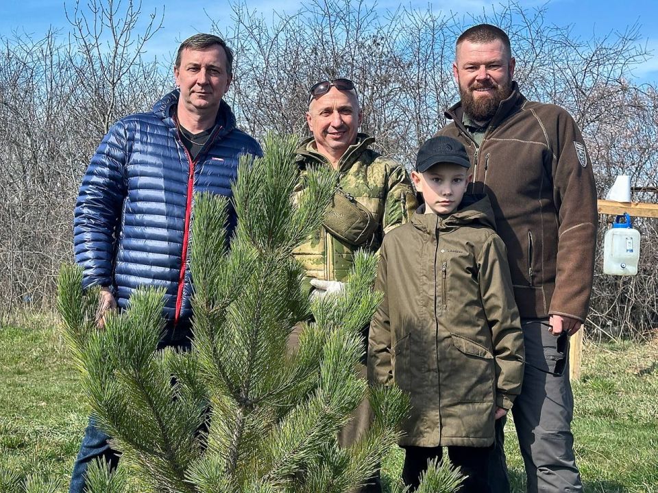 Алексей Ерёменко: В этот праздничный день с радостью принял участие в Международной акции «Сад памяти»
