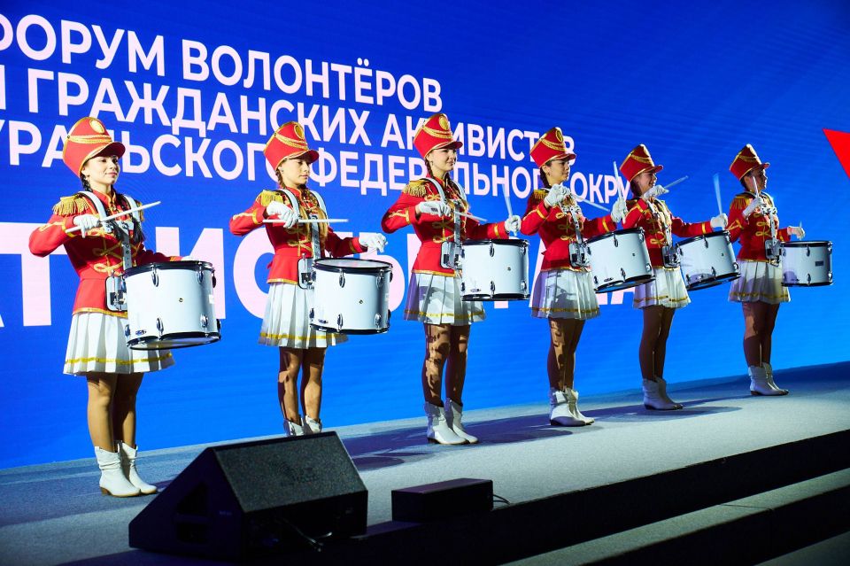 В Ханты-Мансийске открылся V Форум «Патриоты Урала», приуроченный к годовщине воссоединения с Крымом В Ханты-Мансийске открылся V Форум «Патриоты Урала», приуроченный к годовщине воссоединения с Крымом