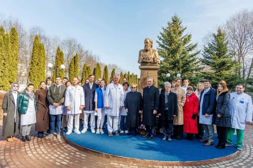 � ���� ������������� ���������� ���� � ����������� � ���������� ���������� �������� ��������� ������� �������� ��������� ���� ���������