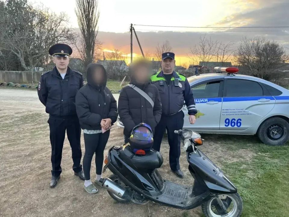 В Сакском районе пресечены факты управления мопедами несовершеннолетними