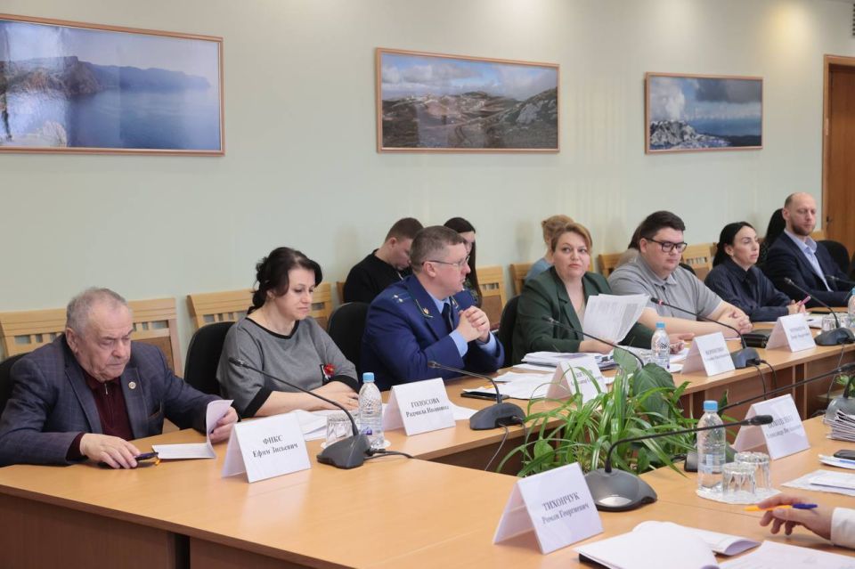 Комитет по государственному строительству и местному самоуправлению рекомендовал ряд законопроектов для рассмотрения на ближайшей сессии Комитет по государственному строительству и местному самоуправлению рекомендовал ряд законопроектов для рассмотрения на ближайшей сессии