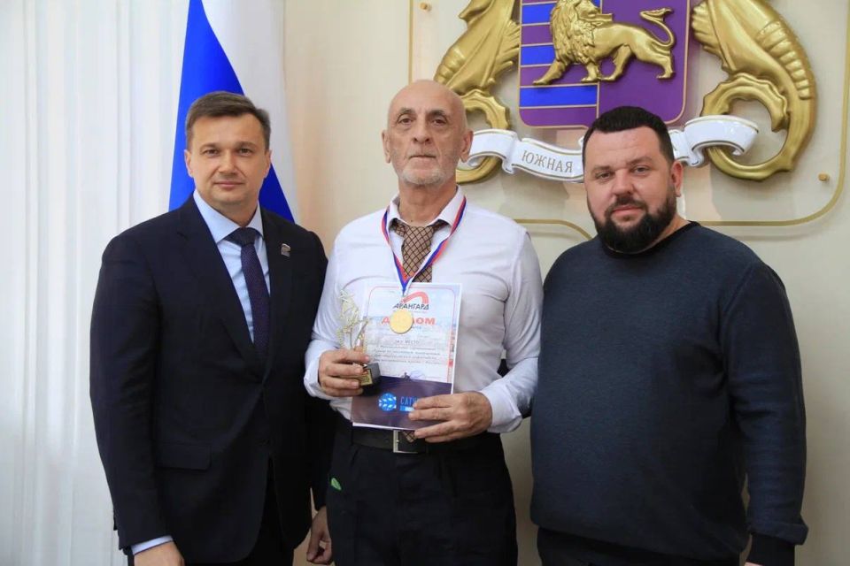 Константин Шимановский: Воспитанники Федерации шахмат – наша гордость! Константин Шимановский: Воспитанники Федерации шахмат – наша гордость!