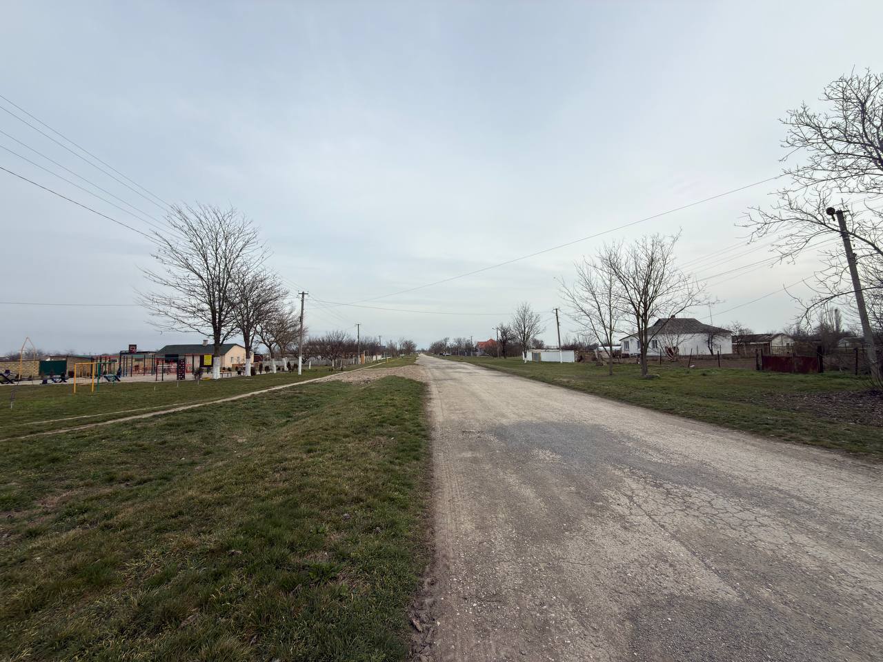 Антон Кравец: Сегодня посетил с рабочей поездкой с. Коренное, где в очередной раз увидел жизнь деревни и, конечно, её жителей Антон Кравец: Сегодня посетил с рабочей поездкой с. Коренное, где в очередной раз увидел жизнь деревни и, конечно, её жителей