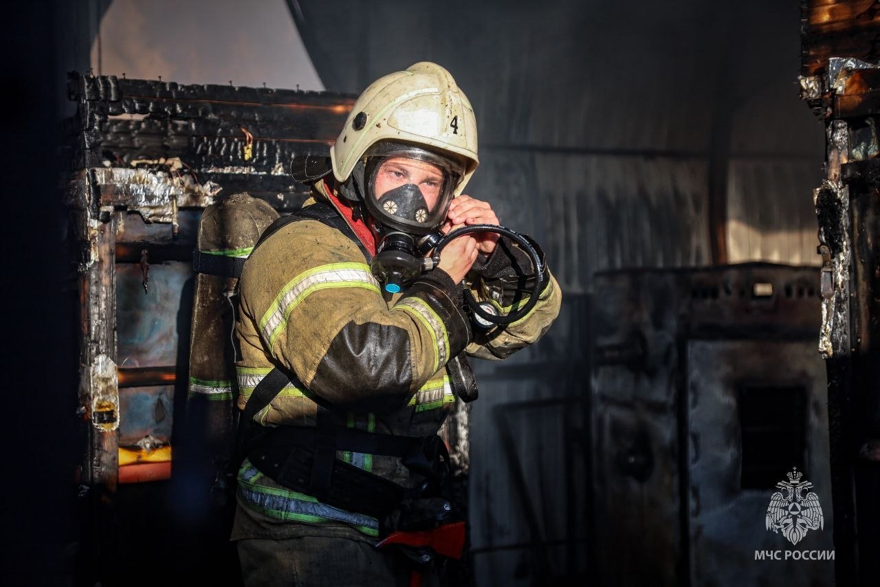 В Балаклаве мужчина погиб на пожаре из-за неосторожности при курении