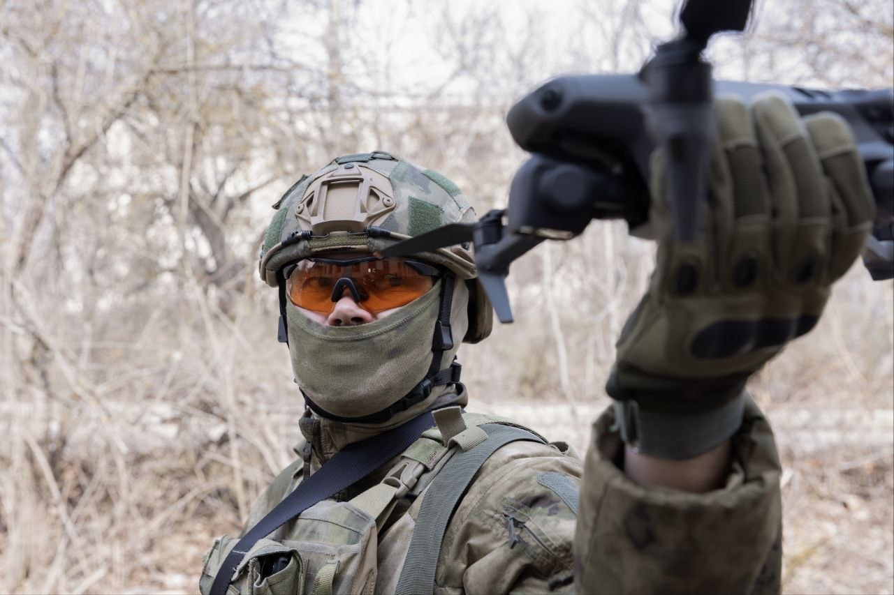 1,2 млн рублей получат военные, заключившие контракт с Минобороны России в Крыму