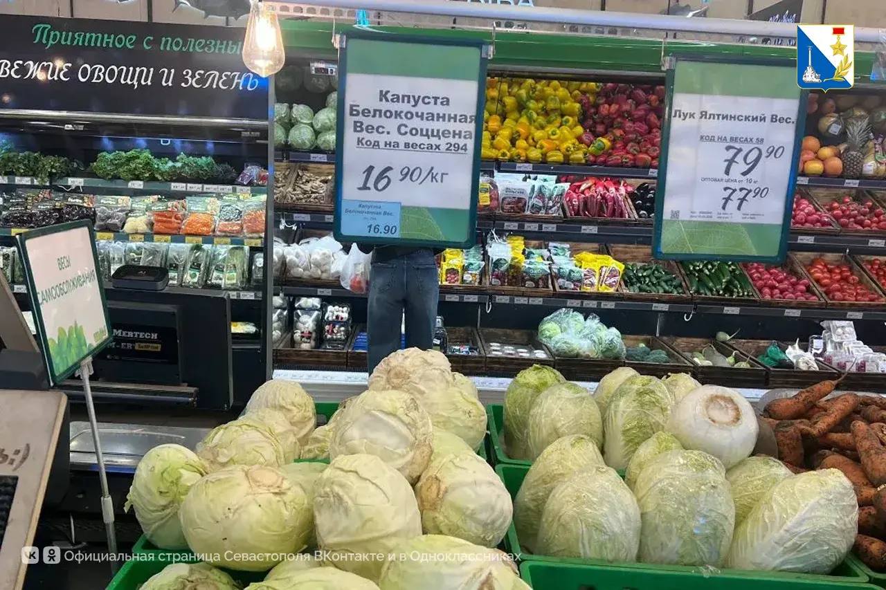 Цены на курицу, молоко и огурцы в Севастополе за неделю не изменились Цены на курицу, молоко и огурцы в Севастополе за неделю не изменились