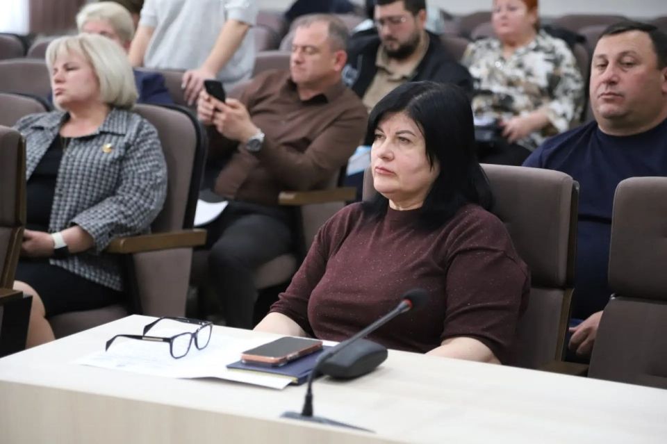 Состоялось рабочее совещание с участием прокурора Бахчисарайского района Александра Пряхина, заместителя прокурора Николая Челпанова, руководителей администраций района и сельских поселений Состоялось рабочее совещание с участием прокурора Бахчисарайского района Александра Пряхина, заместителя прокурора Николая Челпанова, руководителей администраций района и сельских поселений