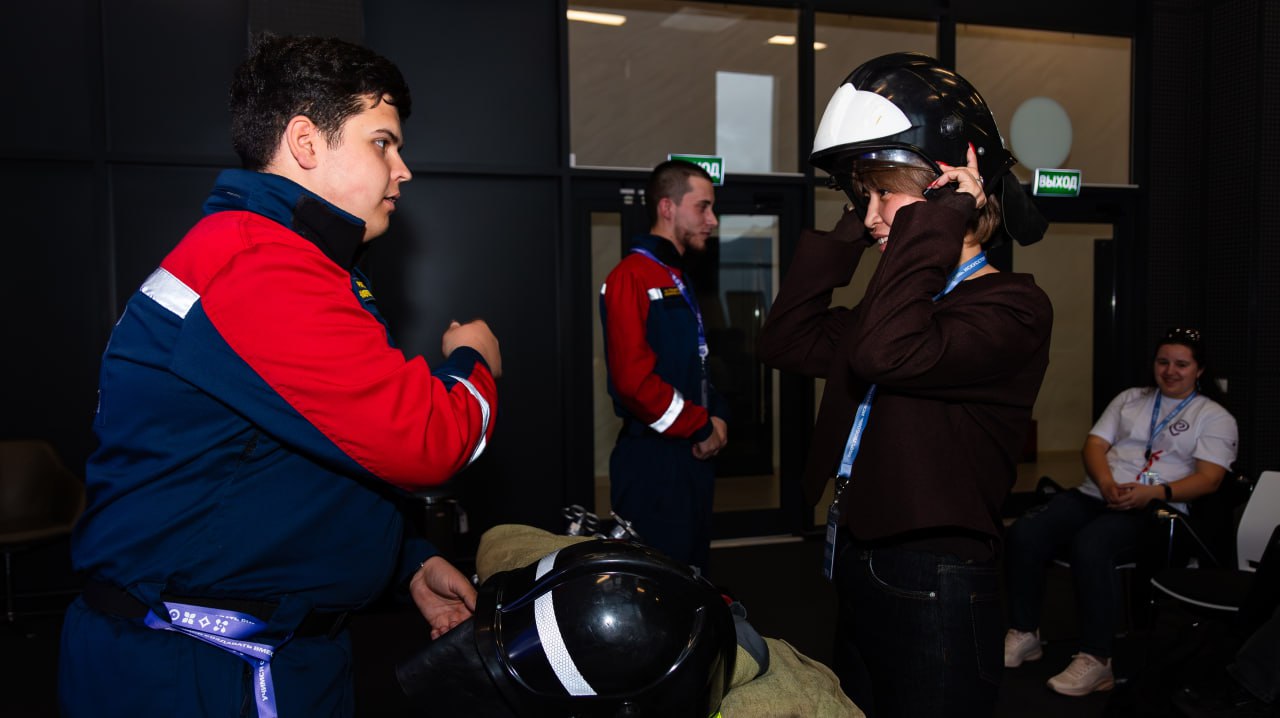 В Крыму прошёл масштабный форум волонтёров Южного федерального округа В Крыму прошёл масштабный форум волонтёров Южного федерального округа