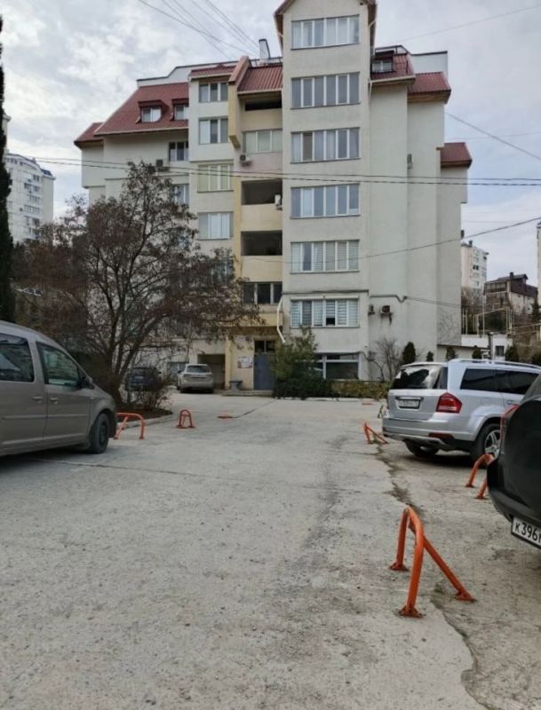 � ������ ����������� �������� ��-�� ��������: ������ ����� �� ����� ������� ������������ ��������� ������ �� ����, ��������� ��� ������������ �������