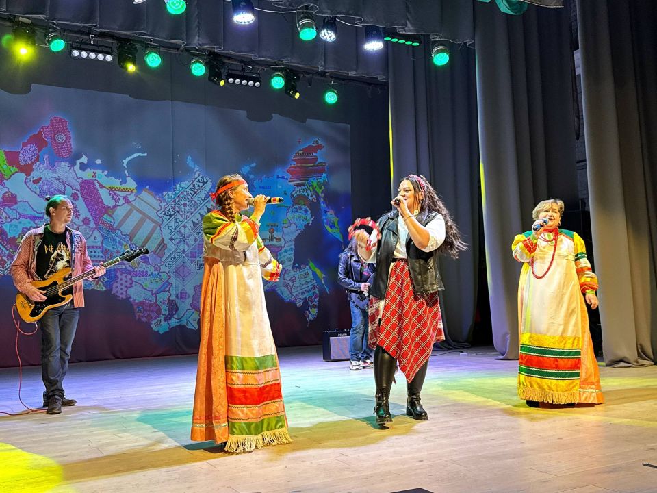 Александр Дудинов: С Днем работника культуры, дорогие друзья! Александр Дудинов: С Днем работника культуры, дорогие друзья!
