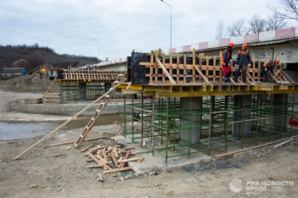 ������������� ����� ����� ���� ����� � ����� �������� ��������