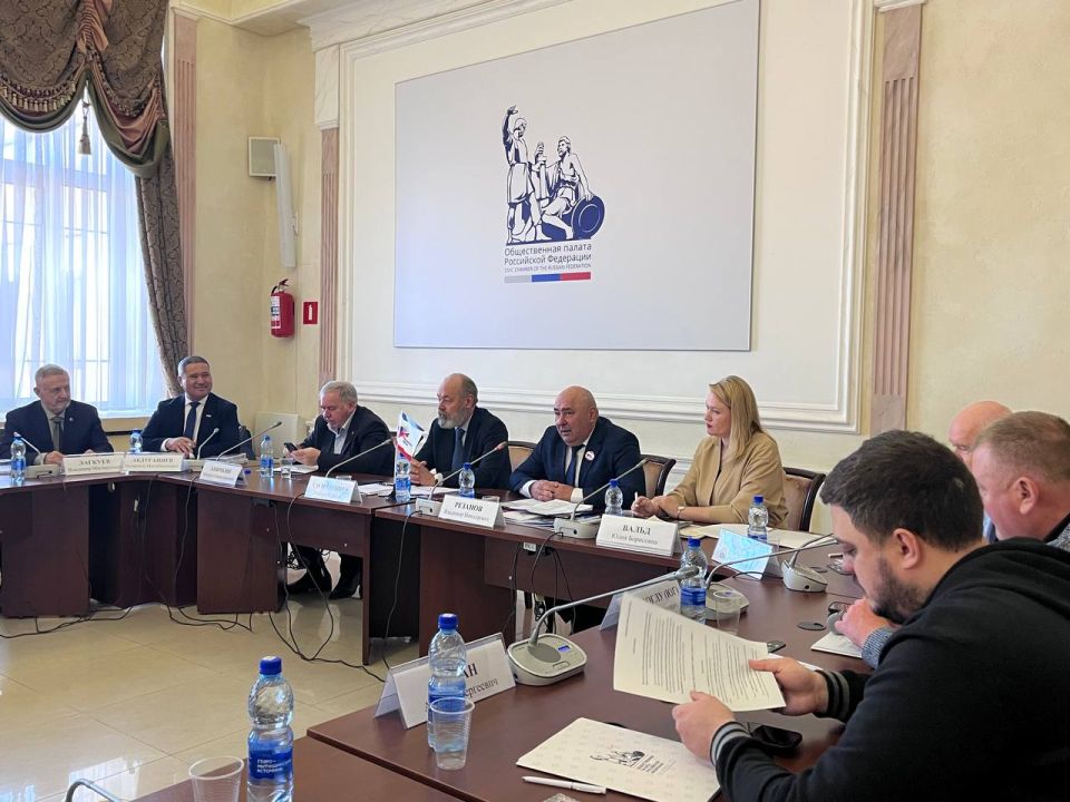 В Общественной палате РФ состоялся телемост Москва — Симферополь, посвященный 12-летию Крымской весны В Общественной палате РФ состоялся телемост Москва — Симферополь, посвященный 12-летию Крымской весны