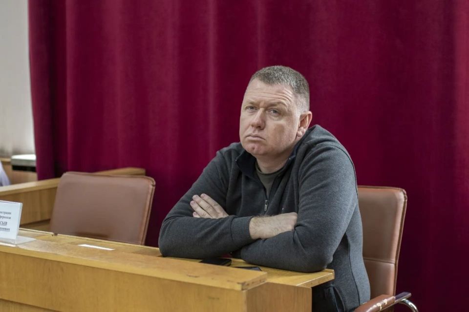 В Симферополе состоялась 39-я очередная сессия городского совета В Симферополе состоялась 39-я очередная сессия городского совета