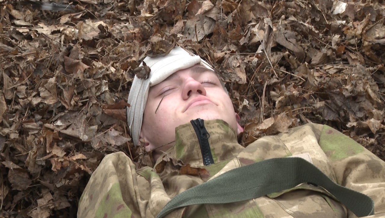 Сплочённость и тактика. Состязания, достойные настоящих сапёров, медиков и штурмовиков, развернулись на «Зарнице 2.0» в учебном центре ДОСААФ Сплочённость и тактика. Состязания, достойные настоящих сапёров, медиков и штурмовиков, развернулись на «Зарнице 2.0» в учебном центре ДОСААФ