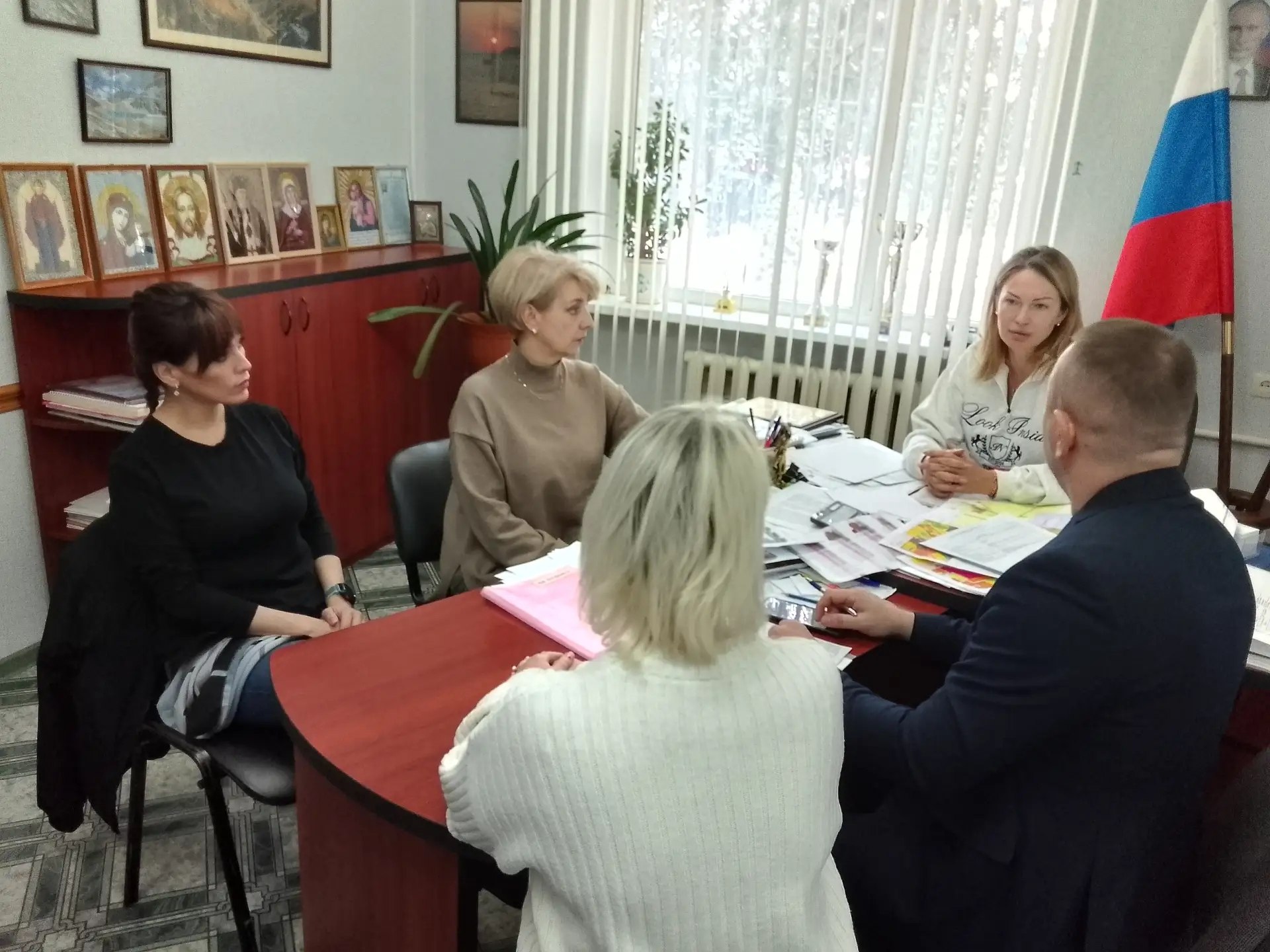 Состоялась рабочая поездка в администрацию Гвардейского сельского поселения Состоялась рабочая поездка в администрацию Гвардейского сельского поселения