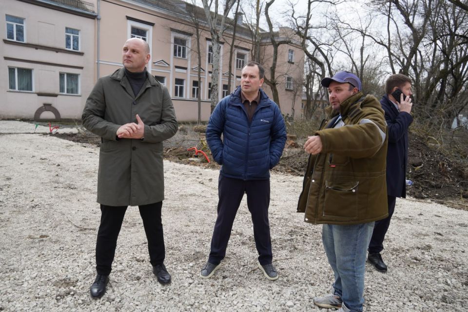 ���� ��������: �������� ��� ����� �� ��������������� ������������ ���������� � ������ ��������� ��������-������