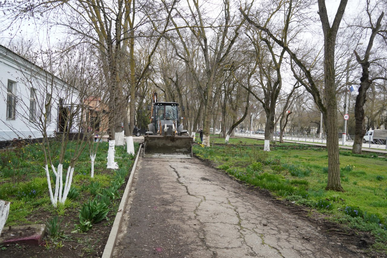 Олег Каторгин: Мониторю ход работ по благоустройству общественной территории в районе остановки «Фабрика-кухня» Олег Каторгин: Мониторю ход работ по благоустройству общественной территории в районе остановки «Фабрика-кухня»