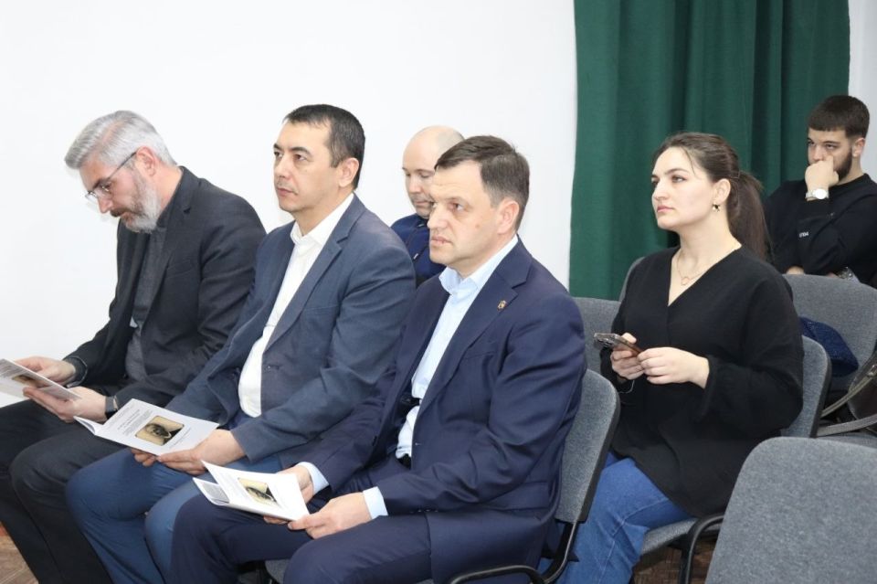 В Крымскотатарском музее культурно-исторического наследия состоялась презентация экскурсионного маршрута «Исмаил Гаспринский в Симферополе» В Крымскотатарском музее культурно-исторического наследия состоялась презентация экскурсионного маршрута «Исмаил Гаспринский в Симферополе»