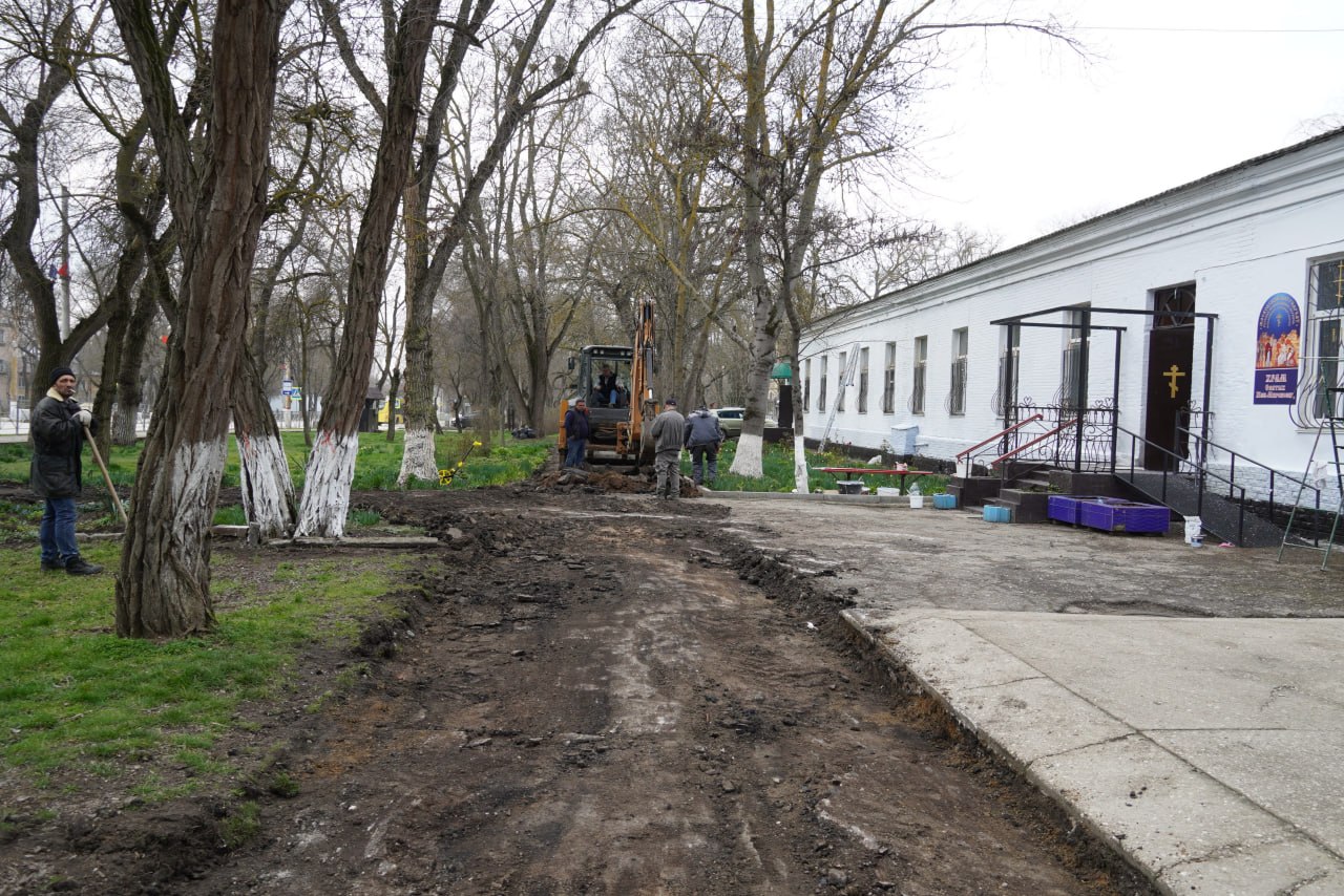 Олег Каторгин: Мониторю ход работ по благоустройству общественной территории в районе остановки «Фабрика-кухня» Олег Каторгин: Мониторю ход работ по благоустройству общественной территории в районе остановки «Фабрика-кухня»