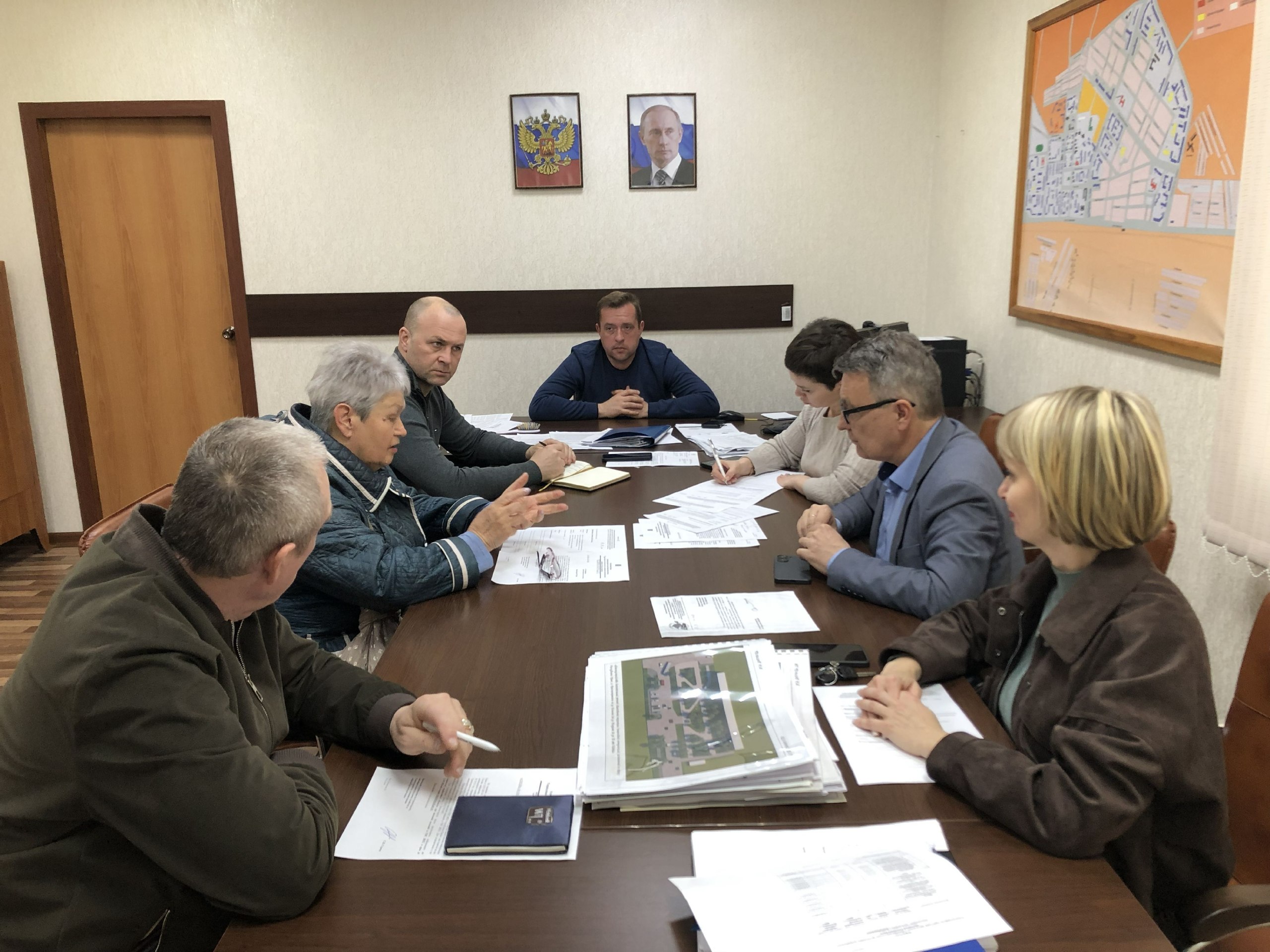 В администрации города прошло собрание с председателями жилищных кооперативов и товариществ собственников недвижимости (ТСН)