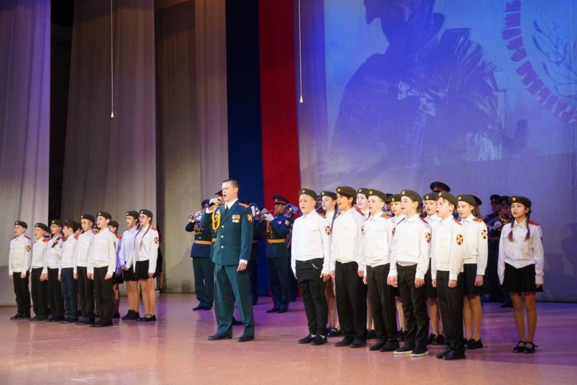 В городе-герое Керчи прошло торжественное мероприятие, посвященное 10-й годовщине со дня образования Федеральной службы войск национальной гвардии Российской Федерации и 215-й годовщине войск правопорядка В городе-герое Керчи прошло торжественное мероприятие, посвященное 10-й годовщине со дня образования Федеральной службы войск национальной гвардии Российской Федерации и 215-й годовщине войск правопорядка