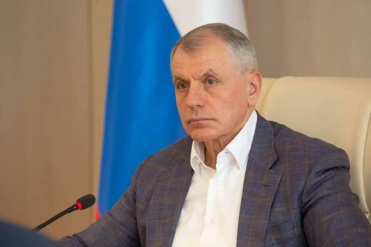 В крымском парламенте состоялось заседание Комиссии Совета законодателей по вопросам интеграции новых субъектов РФ вправовую систему Российской Федерации В крымском парламенте состоялось заседание Комиссии Совета законодателей по вопросам интеграции новых субъектов РФ вправовую систему Российской Федерации