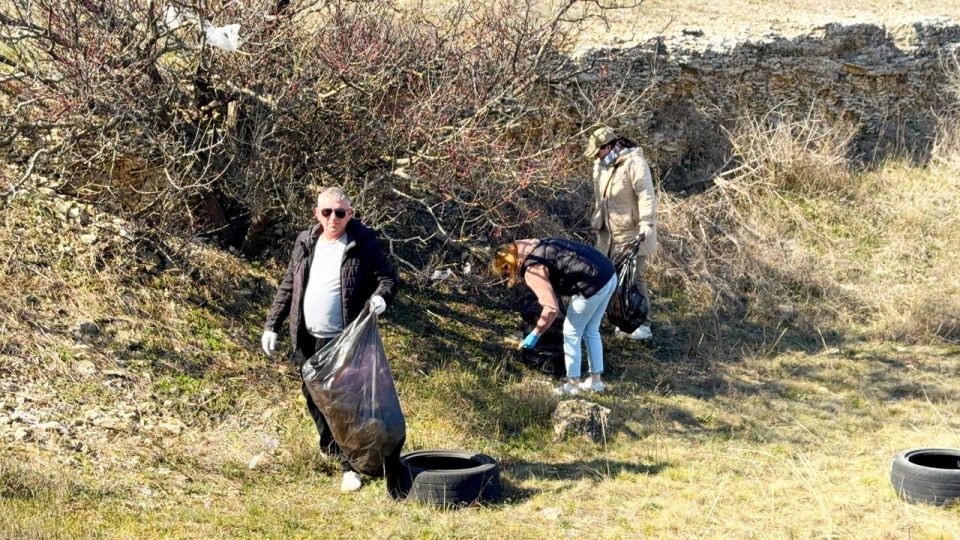 Александр Дудинов: Чистота начинается с нас!. Сегодня в Черноморском районе дали старт весеннему сезону наведения порядка Александр Дудинов: Чистота начинается с нас!. Сегодня в Черноморском районе дали старт весеннему сезону наведения порядка