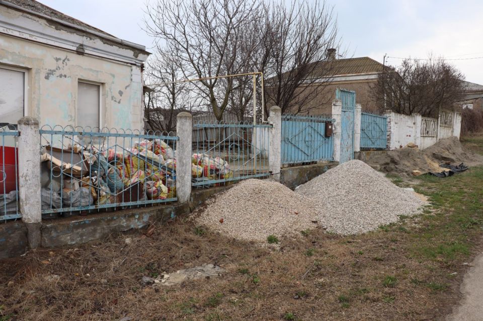 В Керчи возобновляются после зимы рейды по частному сектору с целью наведения чистоты и порядка В Керчи возобновляются после зимы рейды по частному сектору с целью наведения чистоты и порядка