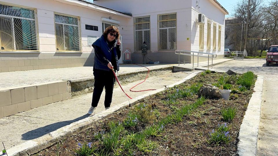 Александр Дудинов: Чистота начинается с нас!. Сегодня в Черноморском районе дали старт весеннему сезону наведения порядка Александр Дудинов: Чистота начинается с нас!. Сегодня в Черноморском районе дали старт весеннему сезону наведения порядка