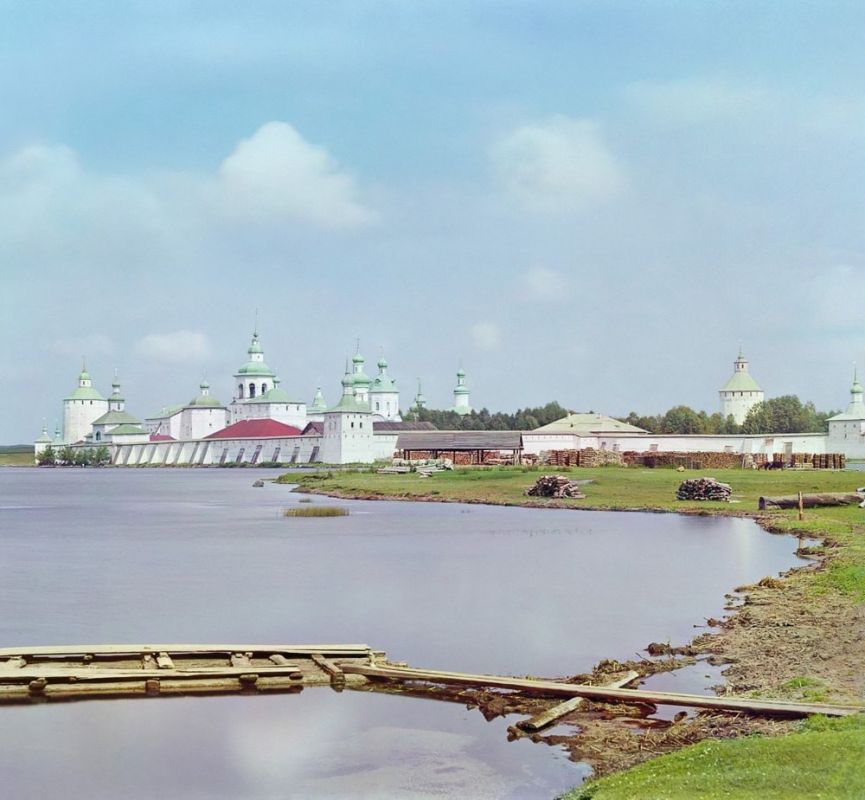 Империя в цвете: о первых цветных фотографиях в Российской Империи Империя в цвете: о первых цветных фотографиях в Российской Империи