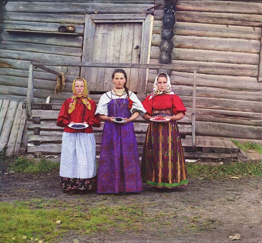 Империя в цвете: о первых цветных фотографиях в Российской Империи Империя в цвете: о первых цветных фотографиях в Российской Империи