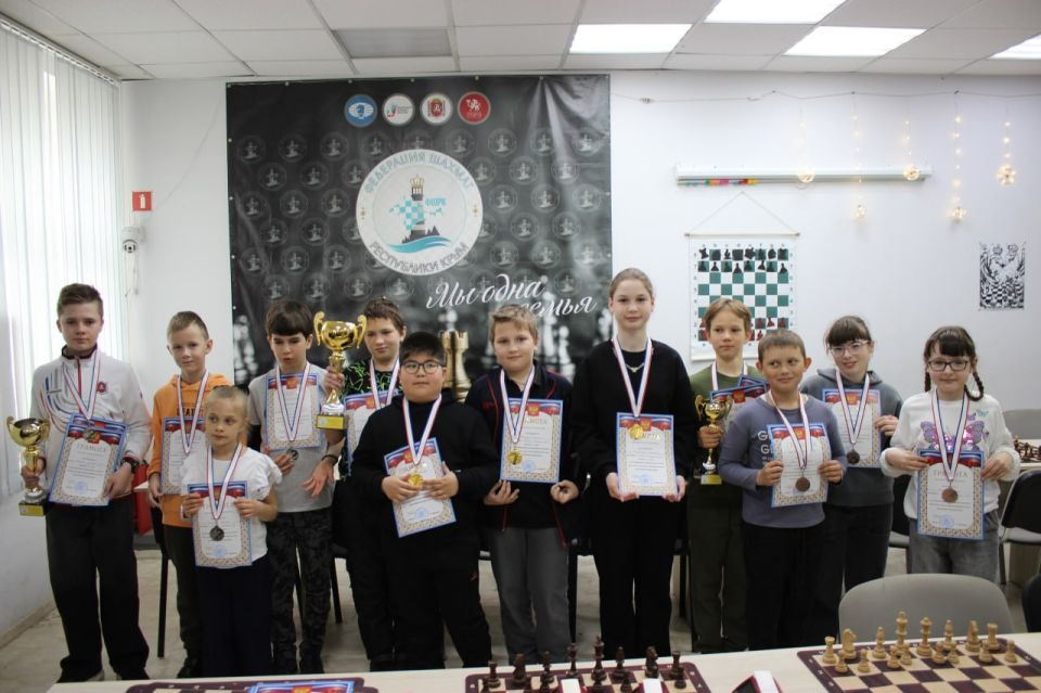 В Крыму определены победители регионального этапа Всероссийских школьных соревнований по шахматам