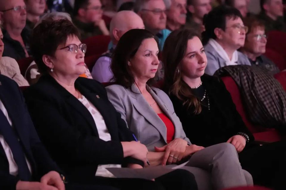 Крым — территория единства: В республике проходит V Всекрымский смотр-конкурс любительского искусства «Ступени мастерства» Крым — территория единства: В республике проходит V Всекрымский смотр-конкурс любительского искусства «Ступени мастерства»