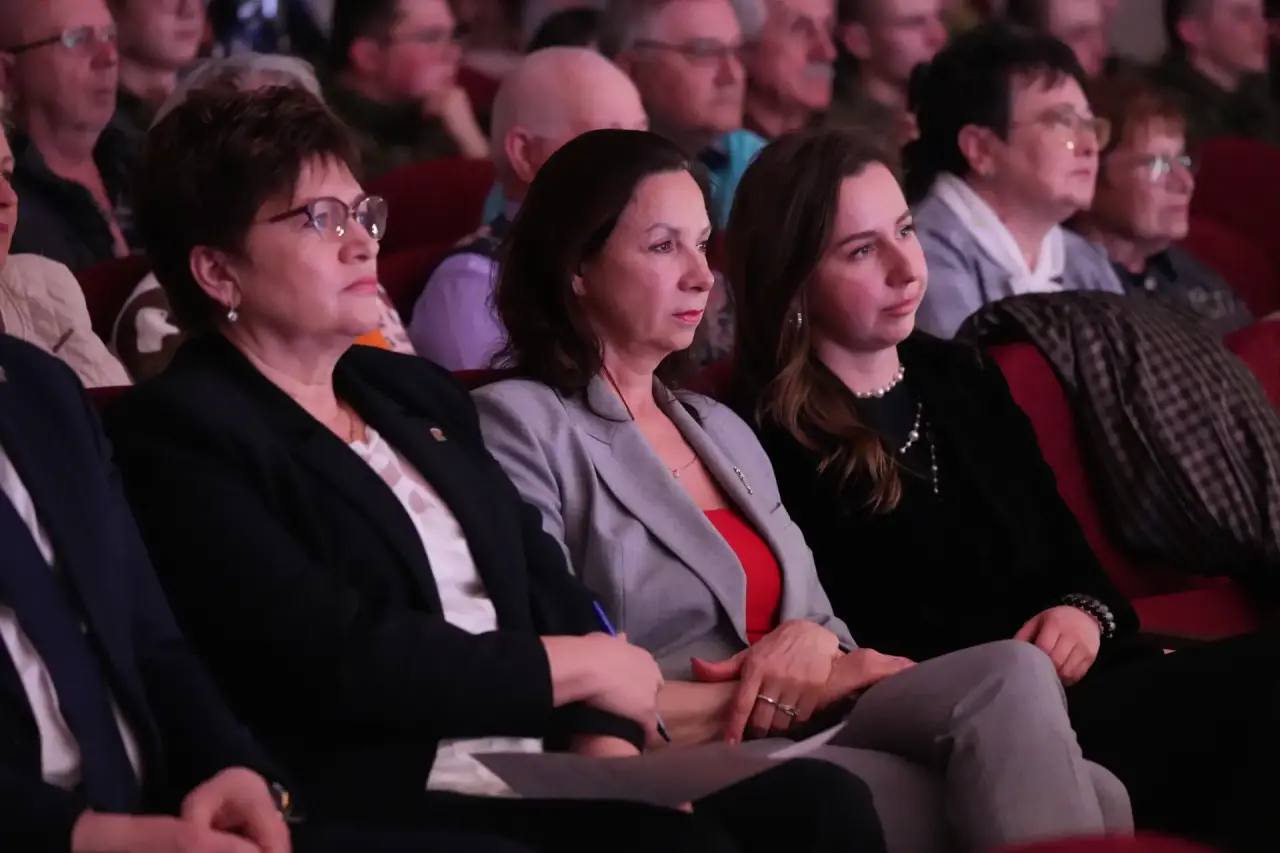 Крым — территория единства: В республике проходит V Всекрымский смотр-конкурс любительского искусства «Ступени мастерства» Крым — территория единства: В республике проходит V Всекрымский смотр-конкурс любительского искусства «Ступени мастерства»