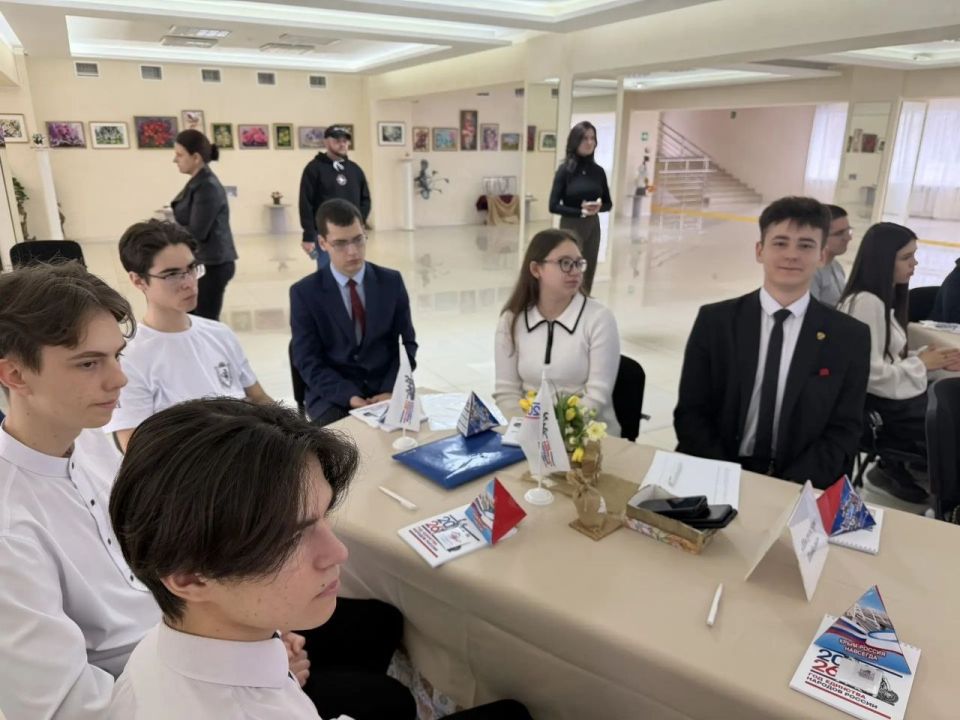 Детский социально-просветительский проект «Мы – Россия. 17 ценностей» стартовал сегодня в Красноперекопске Детский социально-просветительский проект «Мы – Россия. 17 ценностей» стартовал сегодня в Красноперекопске