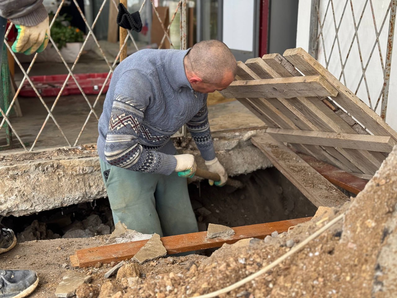 В библиотеке им. Некрасова начался капитальный ремонт В библиотеке им. Некрасова начался капитальный ремонт