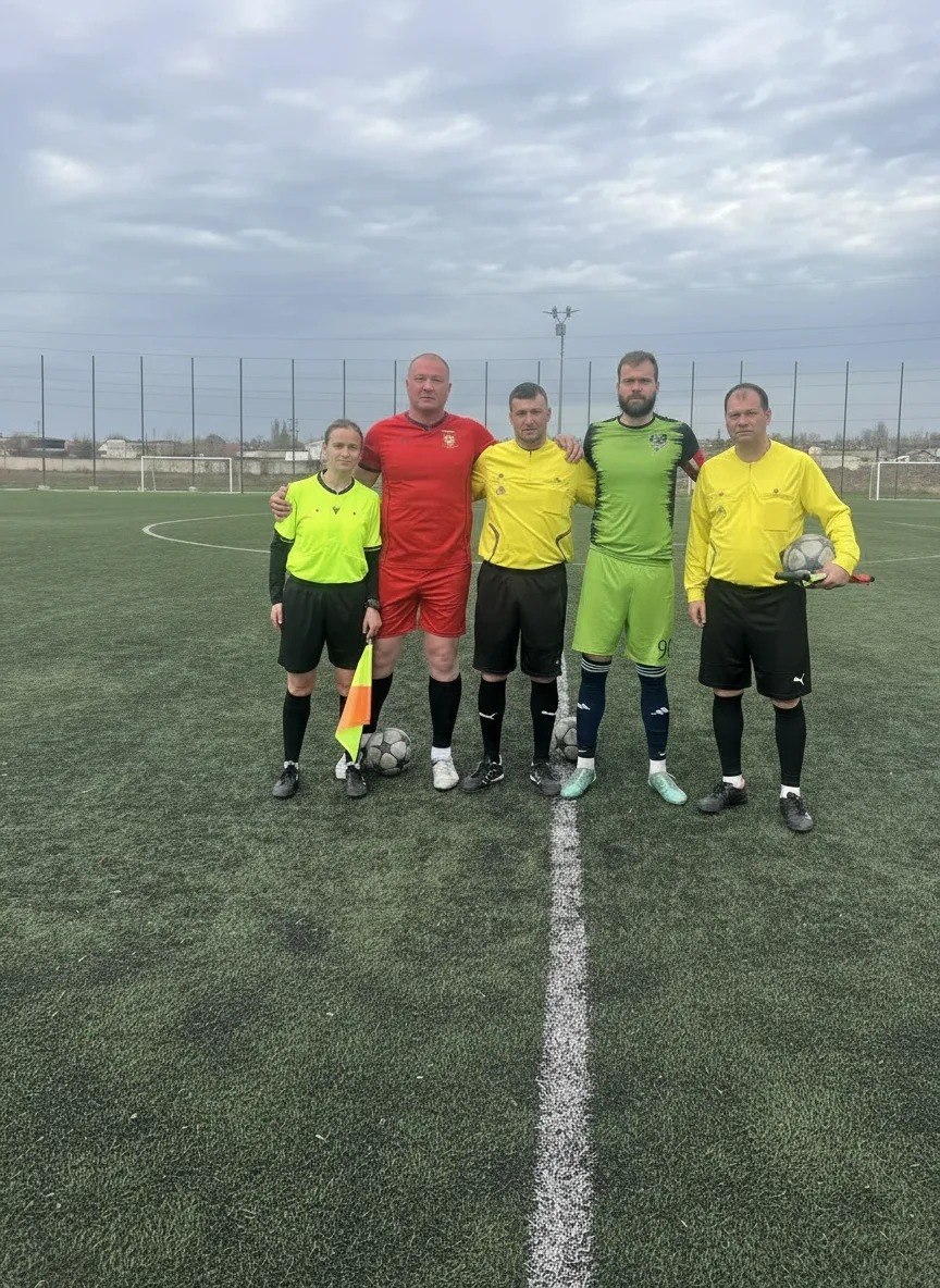 На прошлой неделе стартовал открытый чемпионат Республики Крым по футболу (РФФК) среди взрослых мужских команд (любителей) На прошлой неделе стартовал открытый чемпионат Республики Крым по футболу (РФФК) среди взрослых мужских команд (любителей)