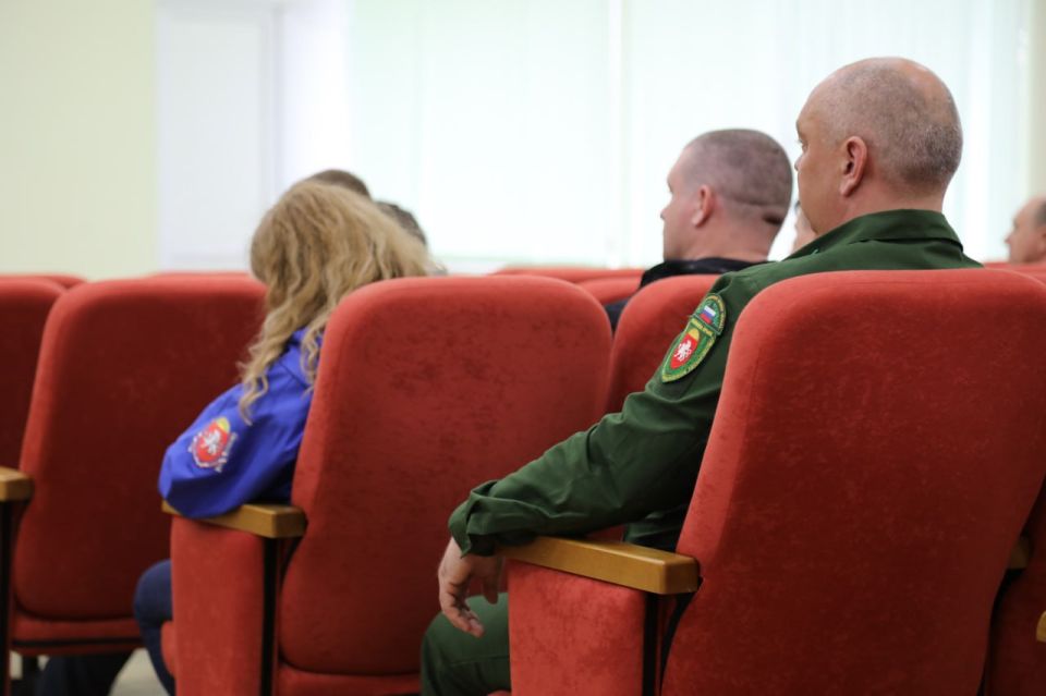 В администрации города прошло заседание комиссии по предупреждению и ликвидации чрезвычайных ситуаций и обеспечению пожарной безопасности муниципального округа Алушта В администрации города прошло заседание комиссии по предупреждению и ликвидации чрезвычайных ситуаций и обеспечению пожарной безопасности муниципального округа Алушта