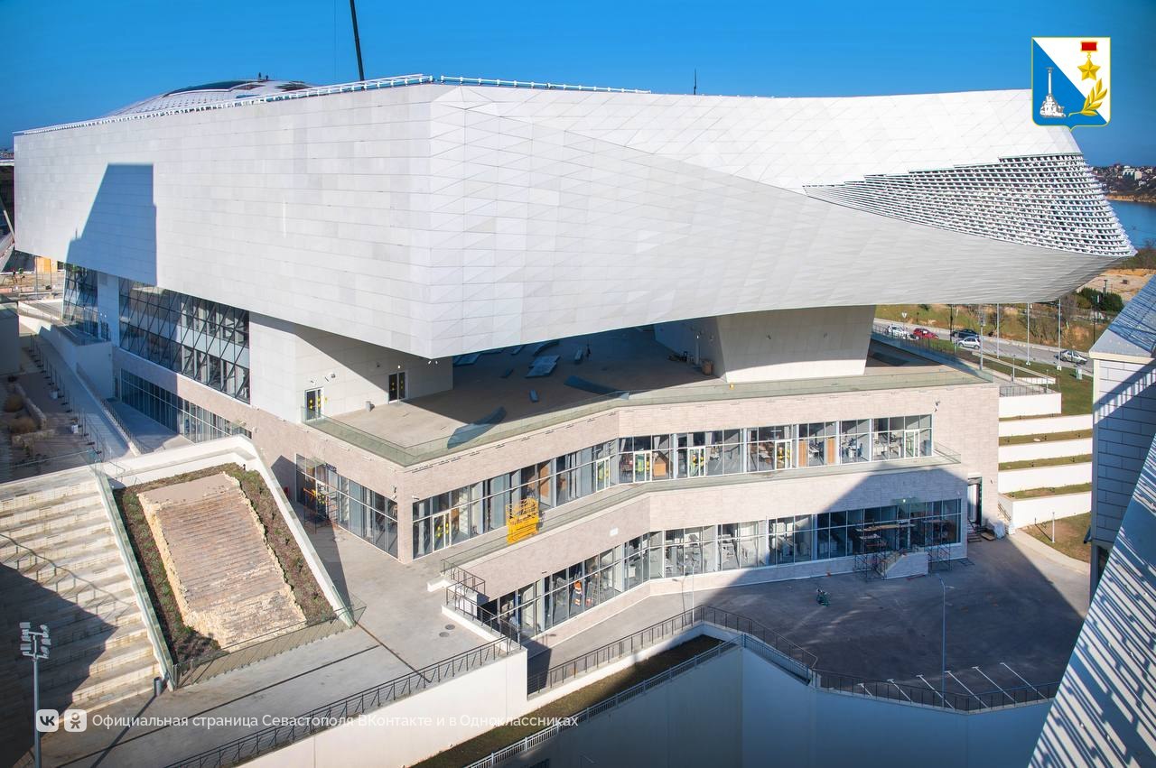 Российская галерея искусств переезжает в новое здание на мысе Хрустальном Российская галерея искусств переезжает в новое здание на мысе Хрустальном