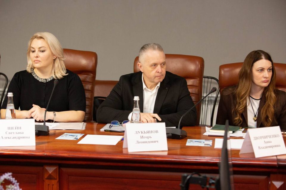Вопросы развития системы медицинской реабилитации в республике обсудили на выездном заседании Государственного Совета Республики Крым Вопросы развития системы медицинской реабилитации в республике обсудили на выездном заседании Государственного Совета Республики Крым
