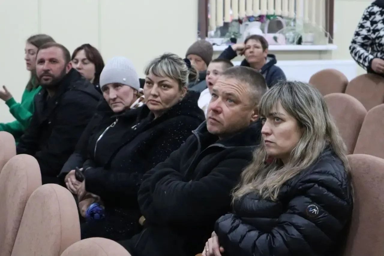 Инна Федоренко: Сегодня в селе Дмитриевка провела встречу с самыми активными собственниками квартир многоквартирных домов – старшими по домам Инна Федоренко: Сегодня в селе Дмитриевка провела встречу с самыми активными собственниками квартир многоквартирных домов – старшими по домам