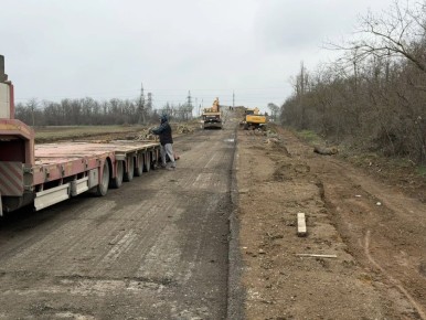 В Джанкойском районе начали строить мост