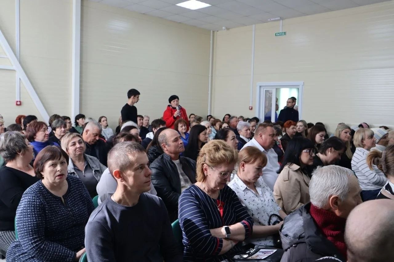 Инна Федоренко: Сегодня приняла участие в выездной встрече с депутатом Государственной Думы РФ Леонидом Бабашовым Инна Федоренко: Сегодня приняла участие в выездной встрече с депутатом Государственной Думы РФ Леонидом Бабашовым