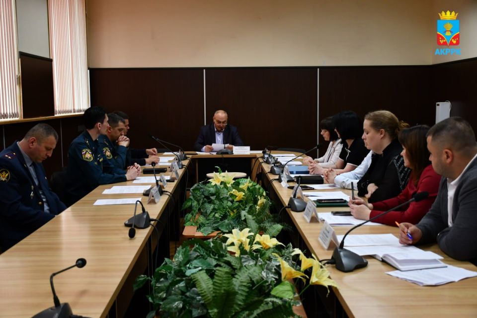 Прошло заседание антитеррористической комиссии под руководством Главы Администрации района Василия Грабована Прошло заседание антитеррористической комиссии под руководством Главы Администрации района Василия Грабована