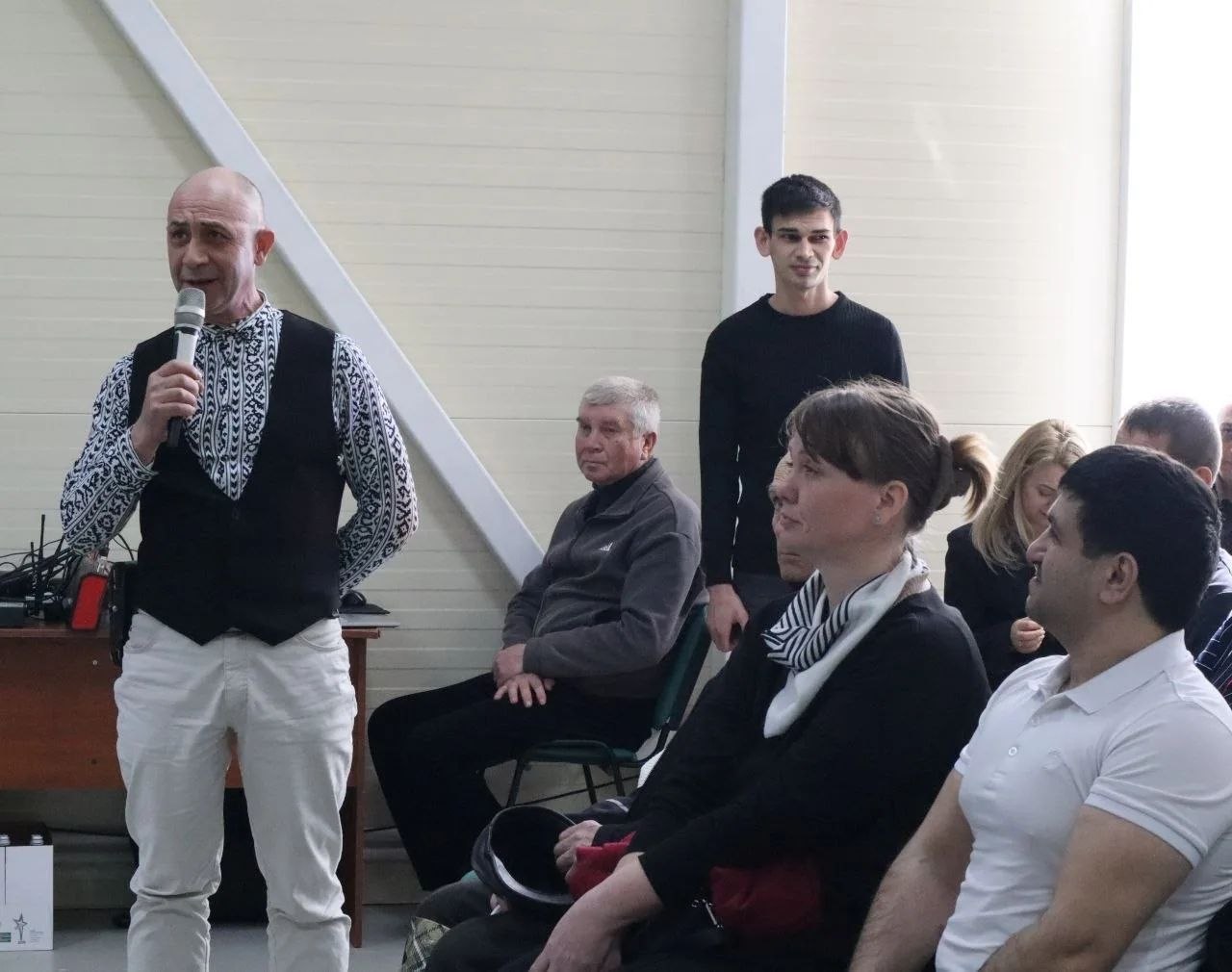 Инна Федоренко: Сегодня приняла участие в выездной встрече с депутатом Государственной Думы РФ Леонидом Бабашовым Инна Федоренко: Сегодня приняла участие в выездной встрече с депутатом Государственной Думы РФ Леонидом Бабашовым