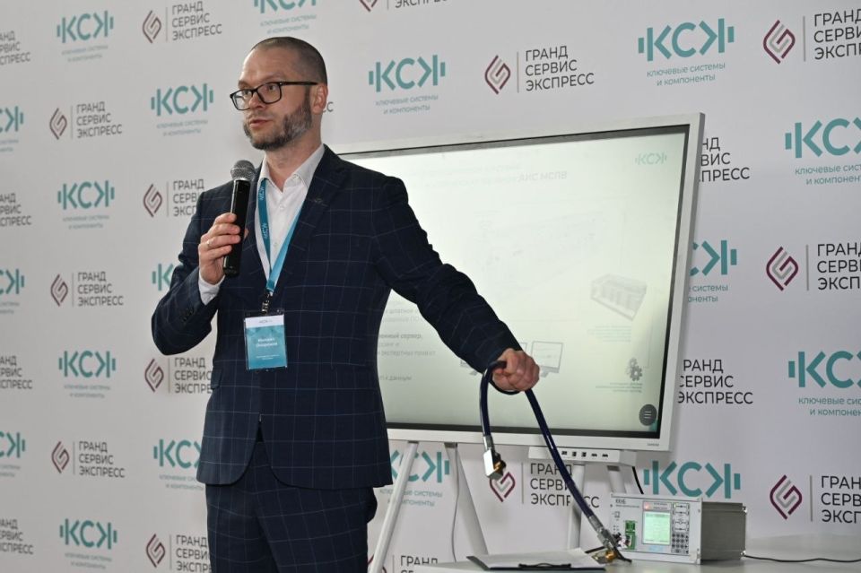 Уникальная система мониторинга и диагностики пассажирских вагонов внедрена в поездах «Таврия» и «Таврия Экспресс» Уникальная система мониторинга и диагностики пассажирских вагонов внедрена в поездах «Таврия» и «Таврия Экспресс»