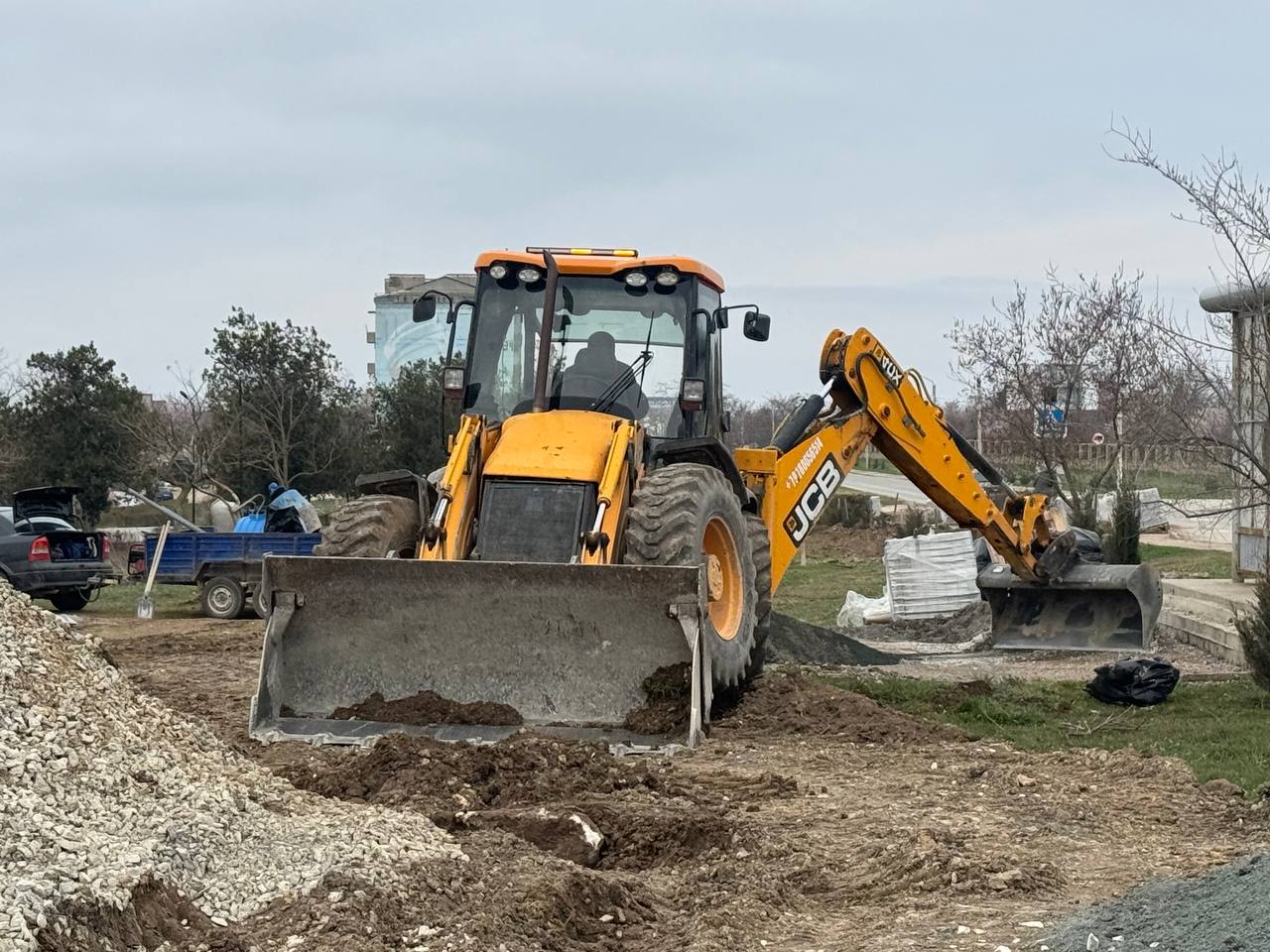 Александр Дудинов: Продолжаем благоустройство общественной территории на улице Полевой в селе Новосельское Александр Дудинов: Продолжаем благоустройство общественной территории на улице Полевой в селе Новосельское