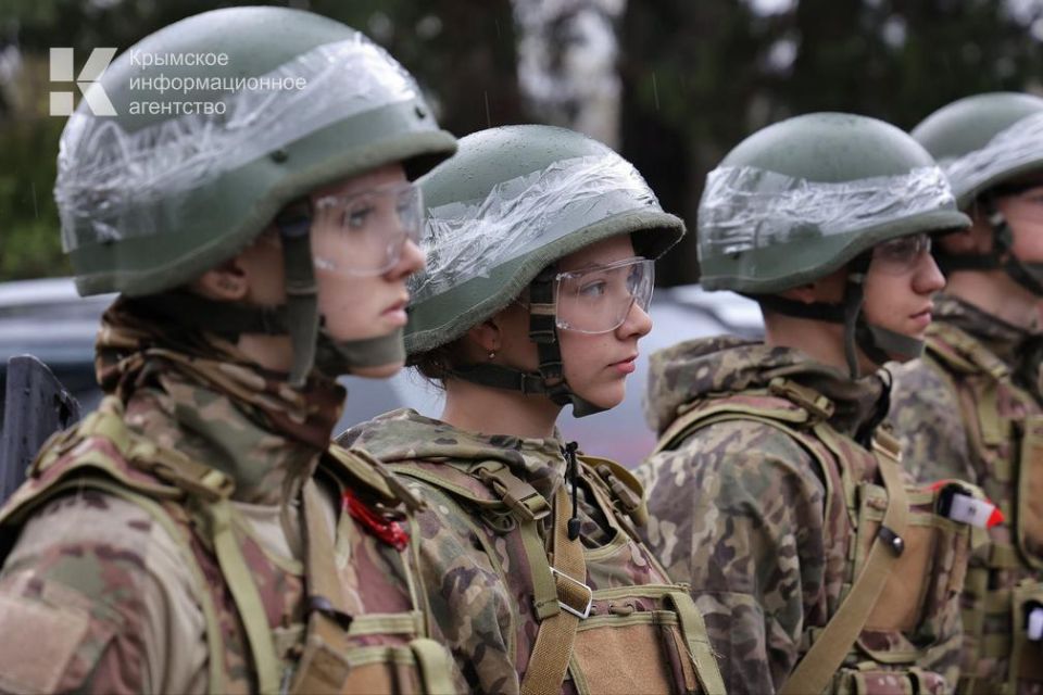 Продолжается реализация проекта «Шторм Крым» — школы тактической подготовки, направленной на допризывную молодежь Продолжается реализация проекта «Шторм Крым» — школы тактической подготовки, направленной на допризывную молодежь