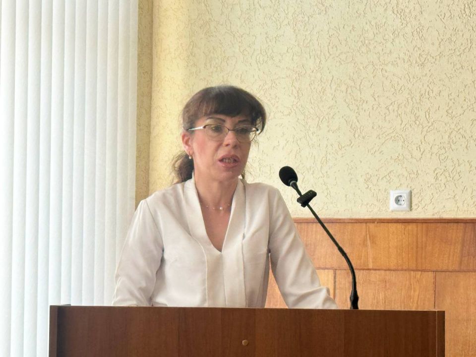 Александр Дудинов: 6 апреля в зале заседаний администрации провел очередное аппаратное совещание Александр Дудинов: 6 апреля в зале заседаний администрации провел очередное аппаратное совещание