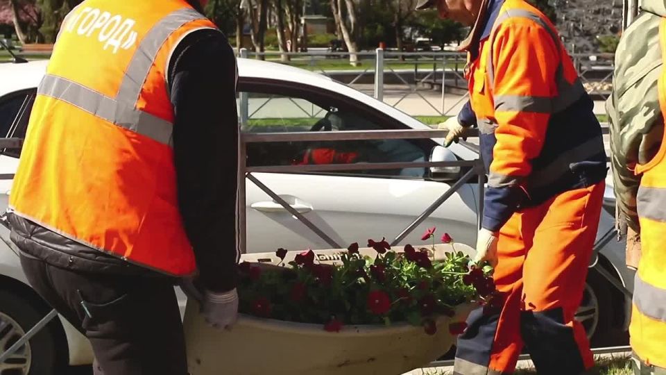 ����������� ����������: ����� �������� 700 �����